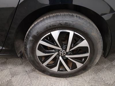2024 Volkswagen Jetta — photo 10 view