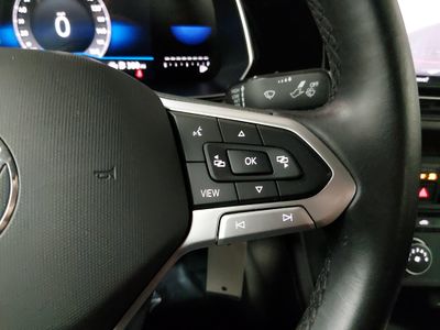 2024 Volkswagen Jetta — photo 17 view