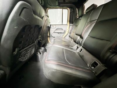 2021 Jeep Gladiator - Photo 24