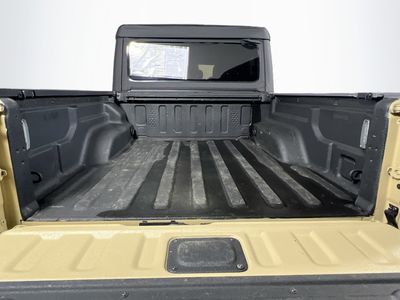2021 Jeep Gladiator - Photo 29