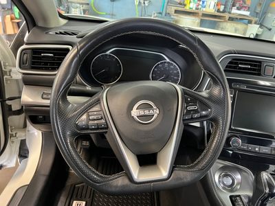 2023 Nissan Maxima — photo 15 view
