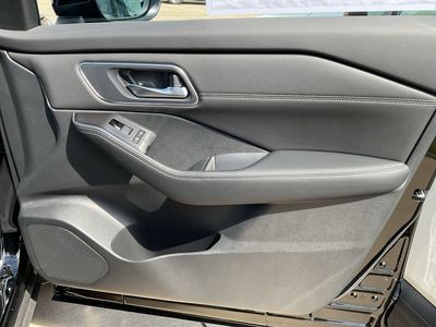 2026 Nissan Rogue — photo 21 view