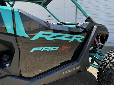 2025 Polaris RZR Pro R Ultimate - Photo 8