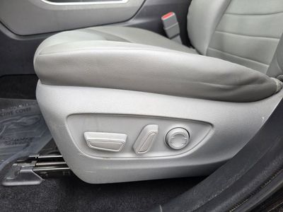2022 Toyota Highlander - Photo 13