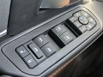 2026 Ram 2500 — photo 19 view