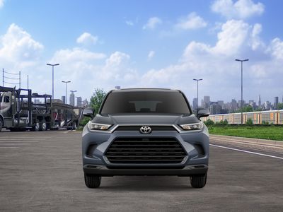 2026 Toyota Grand Highlander Hybrid - Photo 2