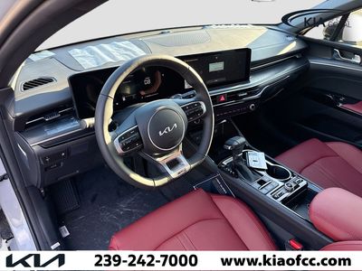 2026 Kia K5 - Photo 17