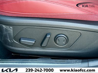 2026 Kia K5 - Photo 16