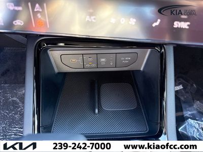 2026 Kia K5 - Photo 21