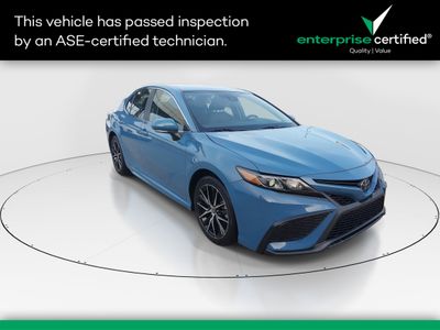 2024 Toyota Camry SE Auto — front three-quarter view