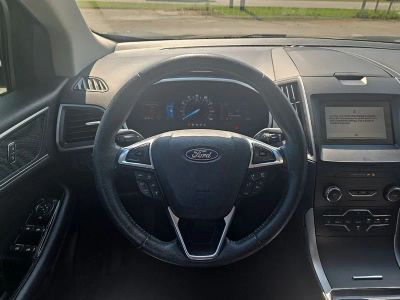 2019 Ford Edge — interior view