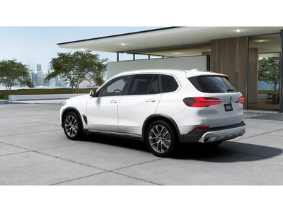 2026 BMW X5 xDrive40i — side profile view