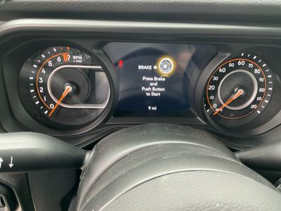 2026 Jeep Gladiator - Photo 11