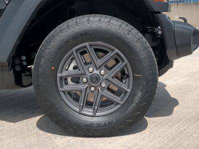 2026 Jeep Wrangler — photo 11 view