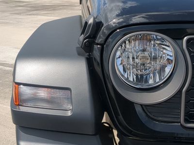 2026 Jeep Wrangler — photo 10 view