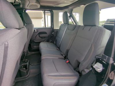 2026 Jeep Wrangler — photo 15 view