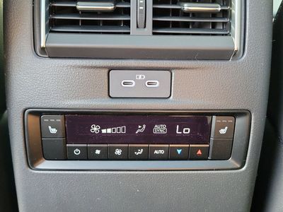 2026 Mazda CX-90 - Photo 14