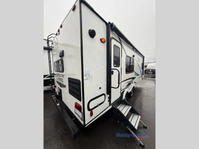 2021 Coachmen RV Freedom Express Ultra Lite - Photo 7