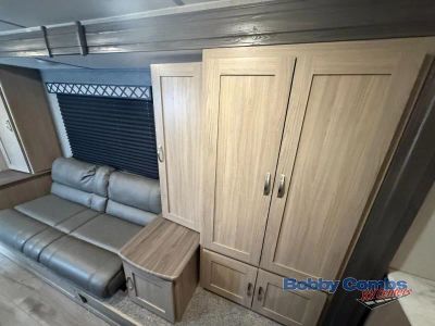 2021 Coachmen RV Freedom Express Ultra Lite - Photo 17