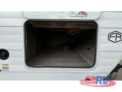 2025 Forest River RV Salem - Photo 5