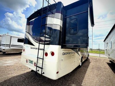 2019 Forest River Georgetown — side profile view