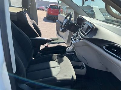 2022 Chrysler Voyager - Photo 20