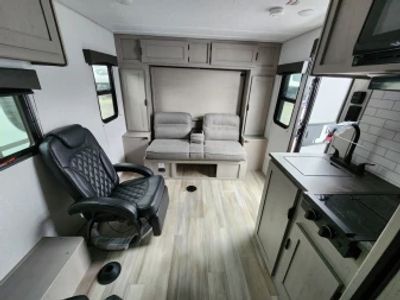 2024 Coachmen Clipper - Photo 10