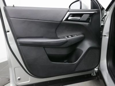 2024 Mitsubishi Outlander — photo 13 view