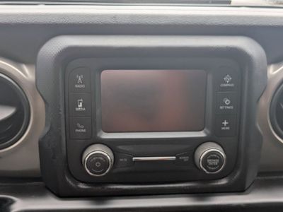 2020 Jeep Wrangler - Photo 17