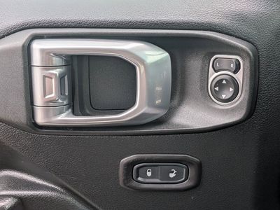 2020 Jeep Wrangler - Photo 22