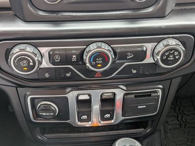 2020 Jeep Wrangler - Photo 20