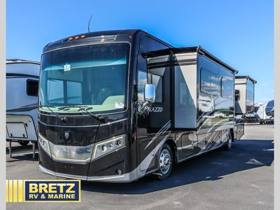 2022 Thor Motor Coach Palazzo - Photo 2