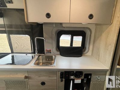 2026 Winnebago Solis Pocket - Photo 13