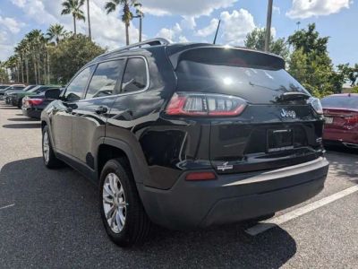 2019 Jeep Cherokee — detail view