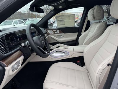 2026 Mercedes-Benz GLE - Photo 4