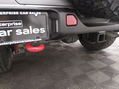 2024 Jeep Wrangler — photo 16 view