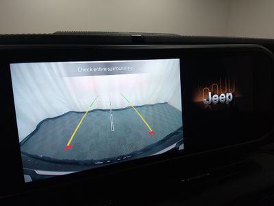 2024 Jeep Wrangler — photo 17 view