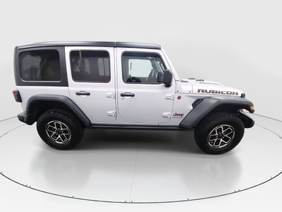 2024 Jeep Wrangler — photo 8 view