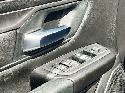 2026 Ram 1500 — photo 16 view
