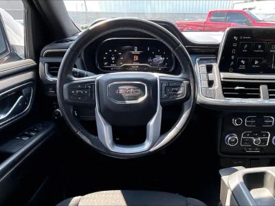 2023 GMC Yukon — detail view