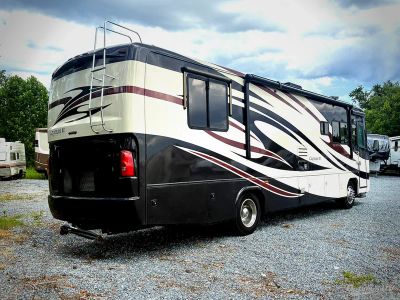 2008 Monaco RV Cayman — side profile view