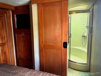 2008 Monaco RV Cayman — photo 21 view