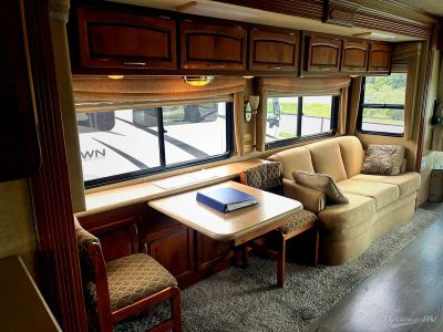 2008 Monaco RV Cayman — photo 10 view