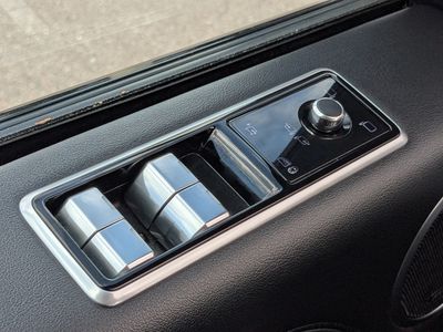 2022 Land Rover Range Rover - Photo 25