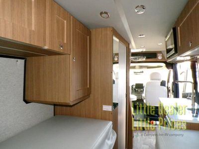2024 Roadtrek Roadtrek — photo 26 view