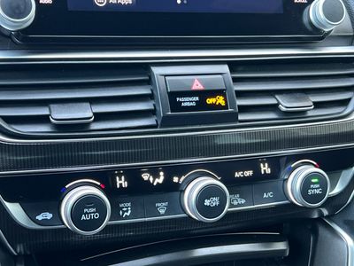 2022 Honda Accord Hybrid - Photo 20