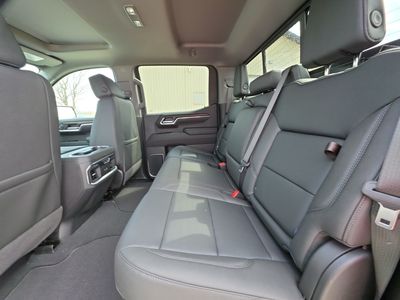 2026 GMC Sierra 1500 — photo 18 view