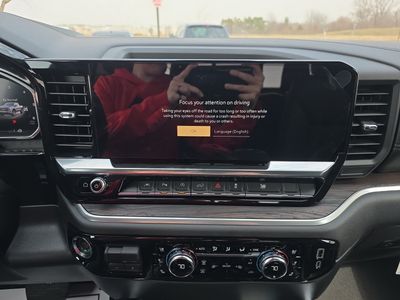 2026 GMC Sierra 1500 — photo 11 view