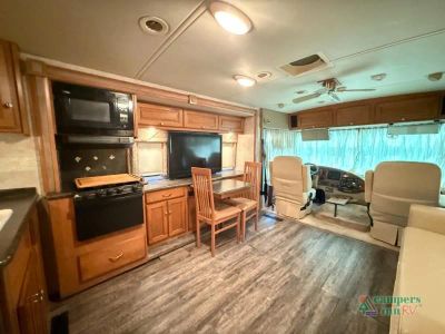 2012 Itasca Sunstar — photo 10 view