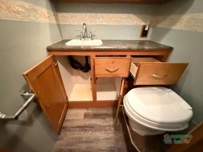 2012 Itasca Sunstar — photo 48 view